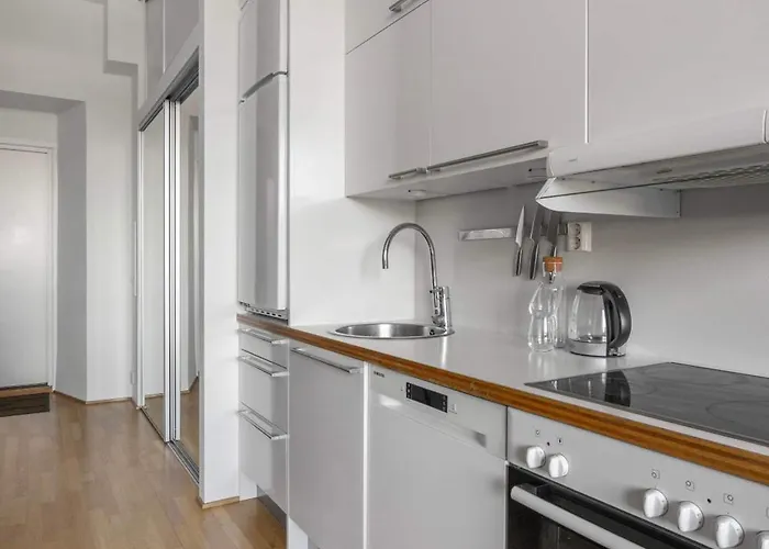 Dinbnb L Cozy Modern In - 1 Min To Tram